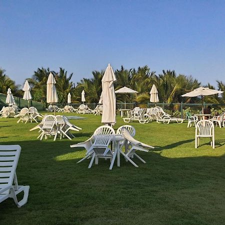 Apartmán Guarajuba Pe Na Areia Exteriér fotografie
